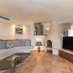 Eleonora - Vila *
