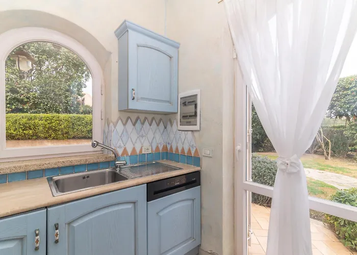Villa Eleonora - *